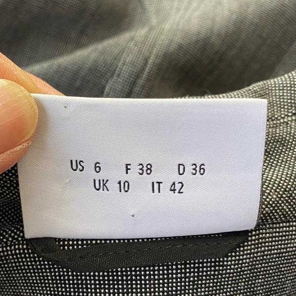 Akris Punto grey blazer - Picture 13 of 15